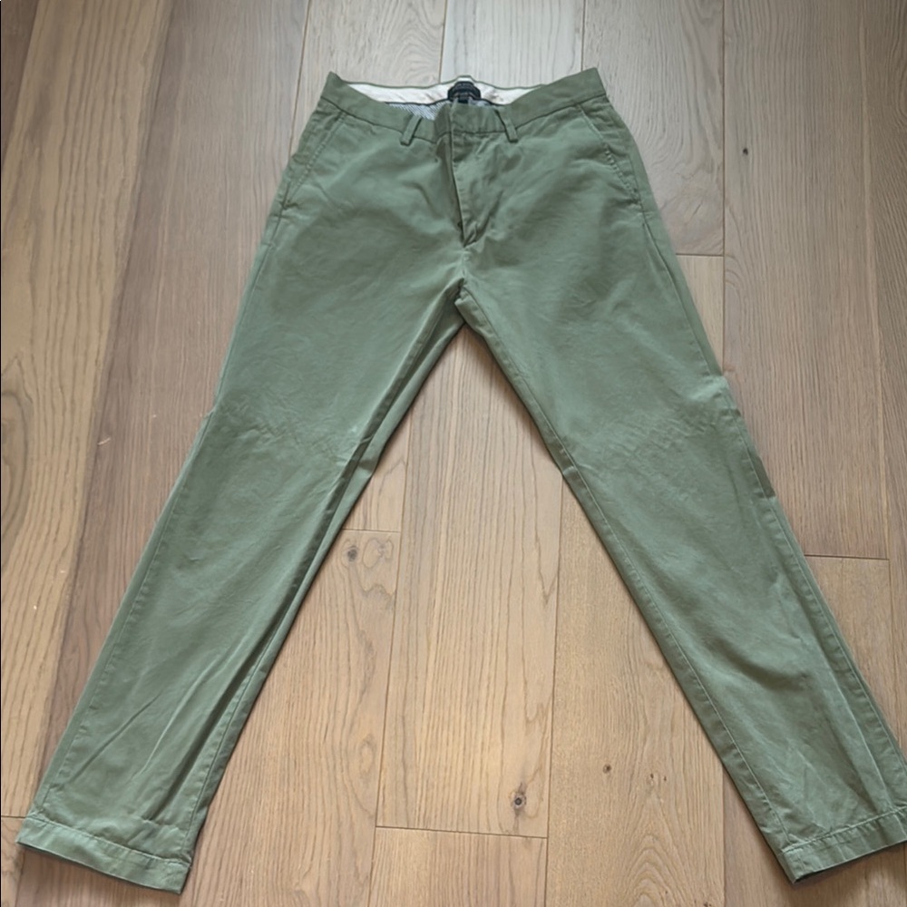 Banana Republic Green Chinos Cotton Blend Straight Leg